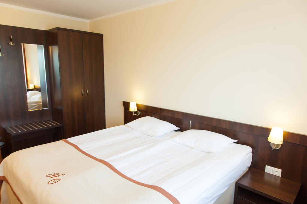 Hotel Ostrawa Водзислав-Слёнски Номер фото